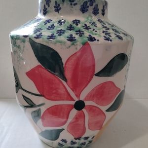 Floral vase Ceramic with two different designs and colors two faces